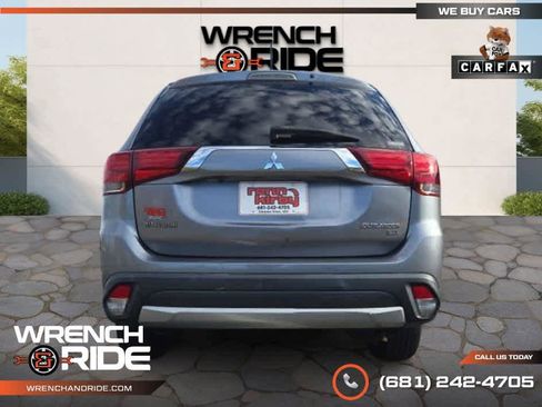 Used 2016 Mitsubishi Outlander SEL image 8