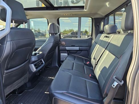 Certified 2023 Ford F450 Lariat w/ Camper Package image 12