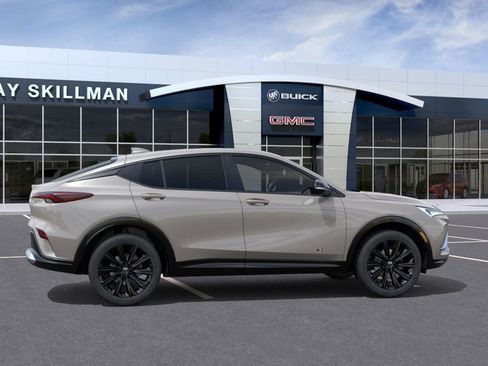 New 2026 Buick Envista Sport Touring w/ Studio Series image 5