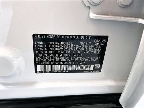 Used 2025 Acura ADX A-Spec image 19