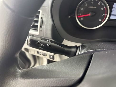 Used 2018 Subaru Forester 2.5i Premium w/ All-Weather Package image 15