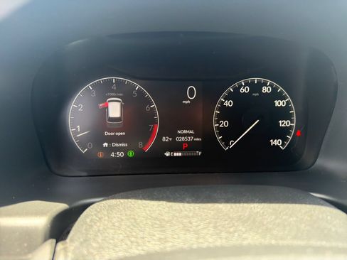 Used 2025 Honda Odyssey EX-L image 18