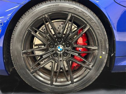Used 2025 BMW M5 w/ Carbon Package image 36
