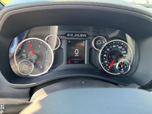 Used 2025 RAM 2500 Big Horn w/ Bed Convenience Group image 21