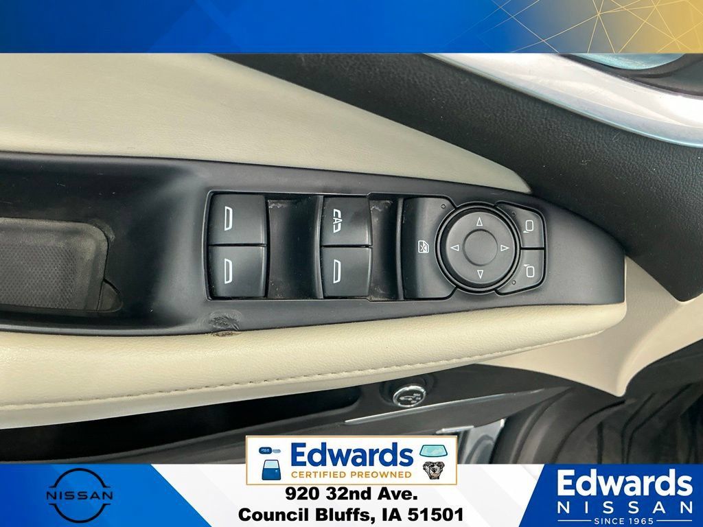 Used 2021 Buick Enclave Essence w/ Sound and Sites Package AWD/4WD image 23
