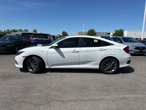 Used 2021 Honda Civic EX-L image 9