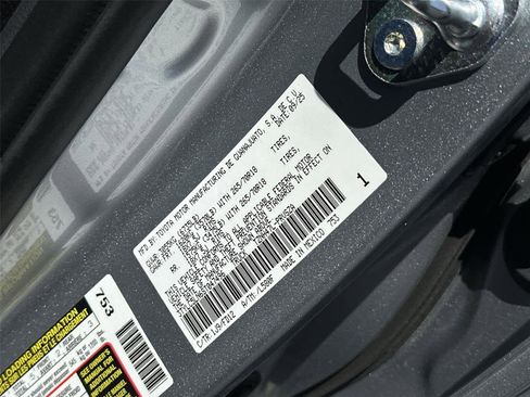 Used 2025 Toyota Tacoma TRD Off-Road AWD/4WD image 22