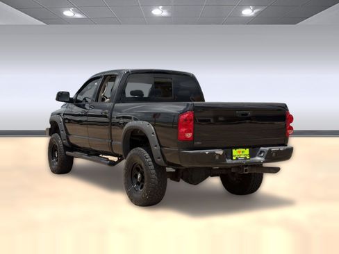 Used 2008 Dodge Ram 2500 Truck SLT AWD/4WD image 3
