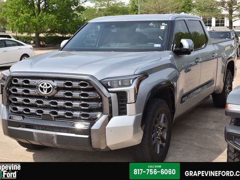 Used 2023 Toyota Tundra Platinum image 1