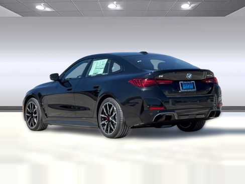 New 2026 BMW i4 eDrive40 w/ M Sport Package RWD image 3