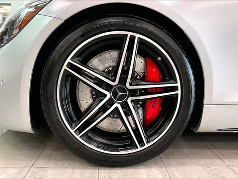 Used 2018 Mercedes-Benz AMG GT C image 9