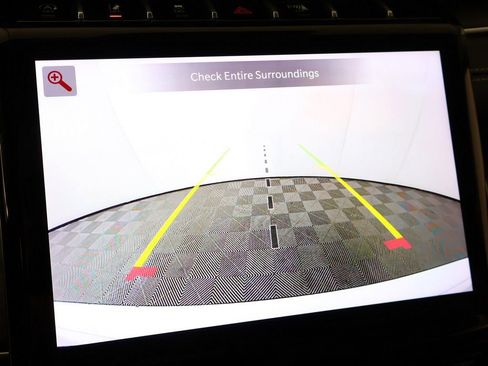 Used 2023 Jeep Grand Cherokee L Limited AWD/4WD image 58