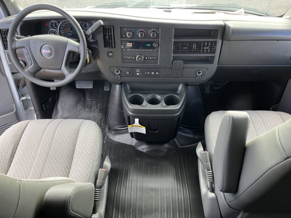 New 2025 GMC Savana 2500 Extended w/ Driver Convenience Package RWD image 21