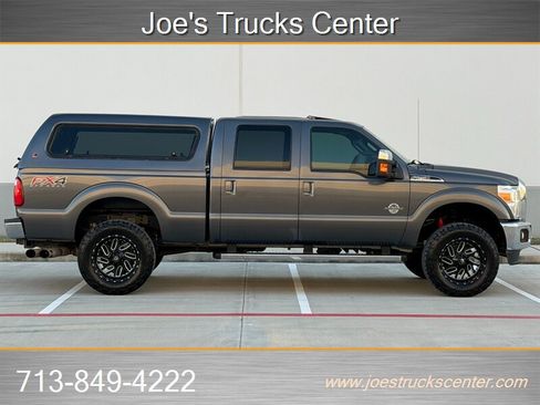 Used 2015 Ford F250 Lariat w/ Lariat Ultimate Package image 11