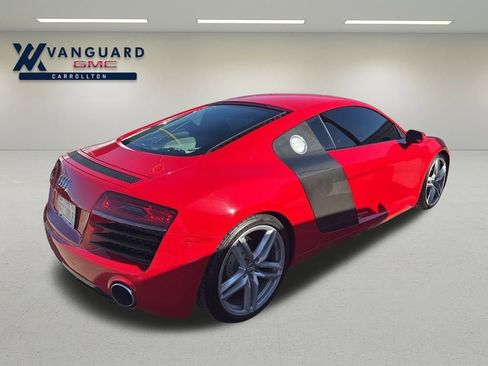 Used 2014 Audi R8 V8 w/ Convenience Package image 2