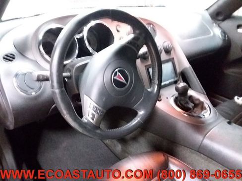 Used 2006 Pontiac Solstice Convertible w/ Premium Package image 11