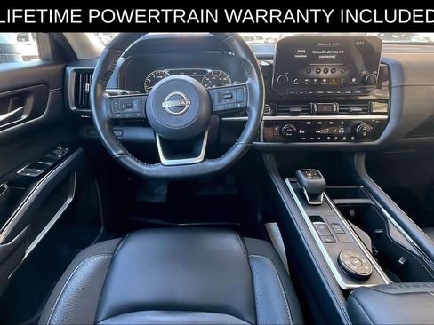 Used 2023 Nissan Pathfinder SL image 7