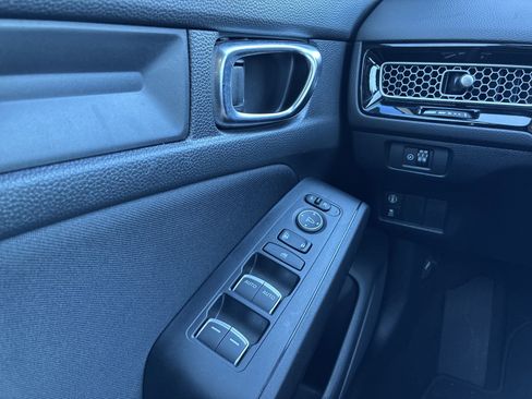 Certified 2024 Honda Civic Sport image 38