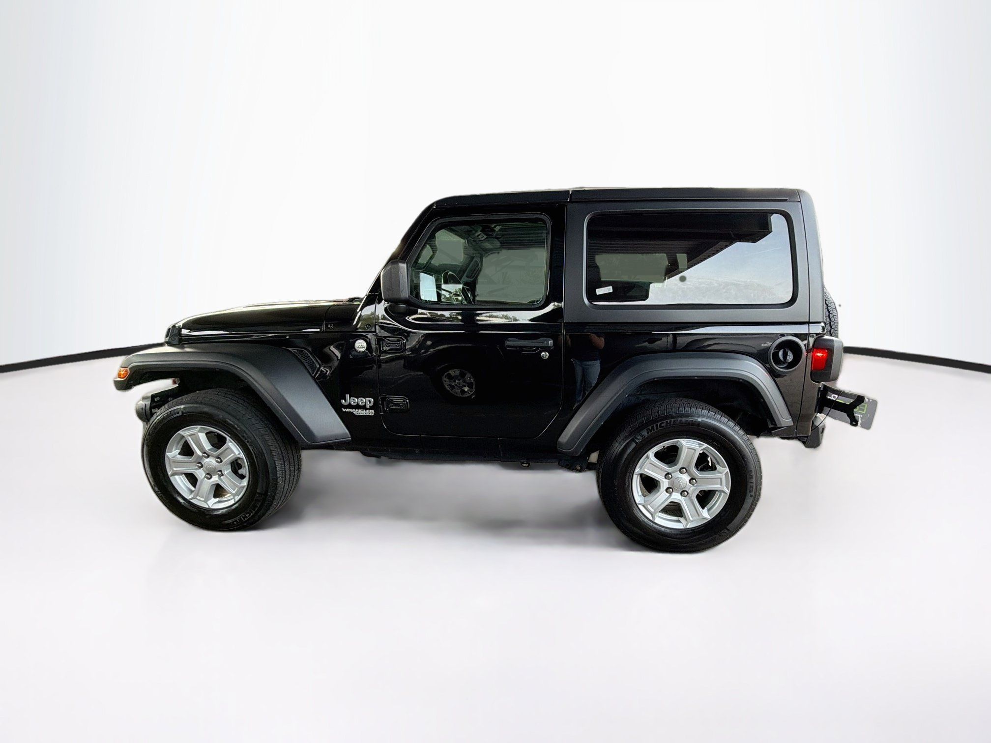 Used 2020 Jeep Wrangler Sport AWD/4WD image 4