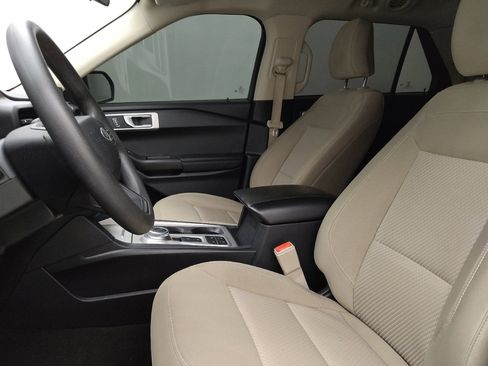 Used 2021 Ford Explorer 2WD image 17
