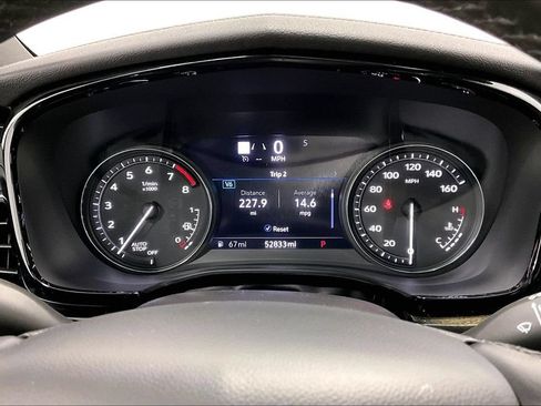 Used 2023 Cadillac XT6 Premium Luxury w/ Technology Package FWD image 27