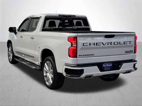 Used 2023 Chevrolet Silverado 1500 High Country w/ High Country Premium Package AWD/4WD image 12