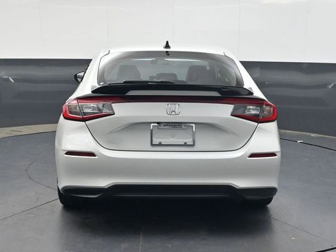 Used 2024 Honda Civic EX-L image 5