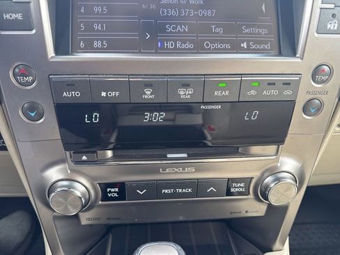 Used 2020 Lexus GX 460 Premium w/ Premium Package AWD/4WD image 21