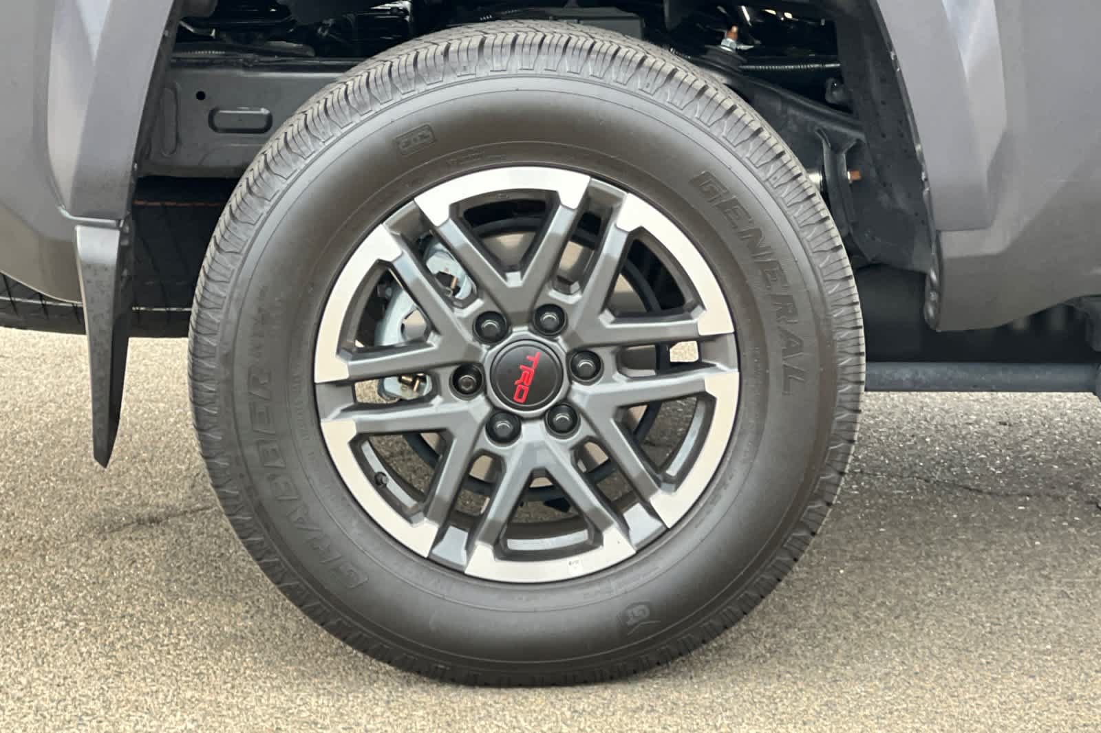 Certified 2025 Toyota Tacoma TRD Sport w/ TRD Sport Premium Package AWD/4WD image 20