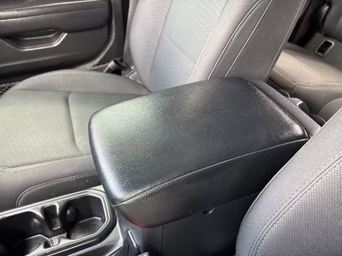 Used 2021 Jeep Gladiator Willys image 46