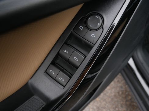 New 2026 Chevrolet Equinox ACTIV w/ Convenience Package III image 8