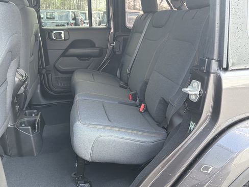 New 2026 Jeep Wrangler Unlimited Sahara AWD/4WD image 24