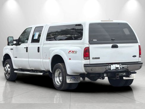 Used 2006 Ford F350 4x4 Crew Cab DRW Super Duty image 6