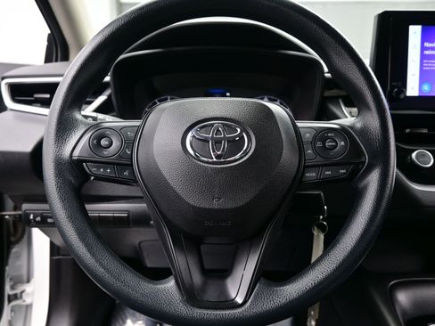 Used 2024 Toyota Corolla LE FWD image 21