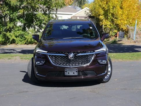 Used 2024 Buick Enclave Avenir w/ Avenir Technology Package image 2