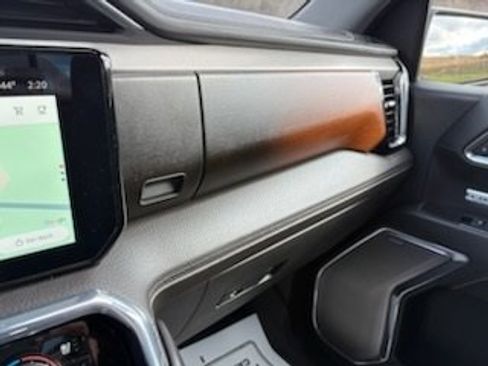 Used 2024 GMC Sierra 1500 Denali image 41
