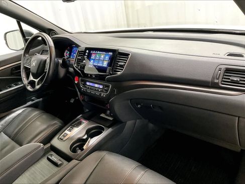 Used 2022 Honda Pilot TrailSport image 14