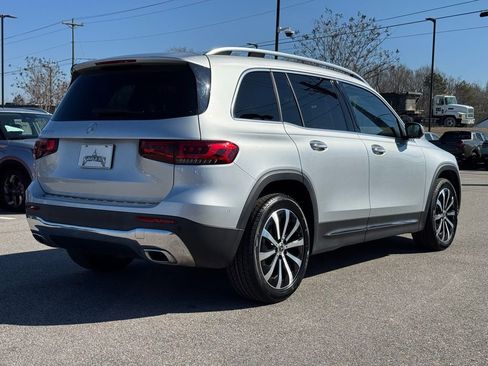 Used 2021 Mercedes-Benz GLB 250 image 12