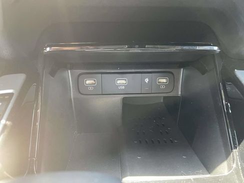 Certified 2023 Kia Sorento SX AWD/4WD image 33