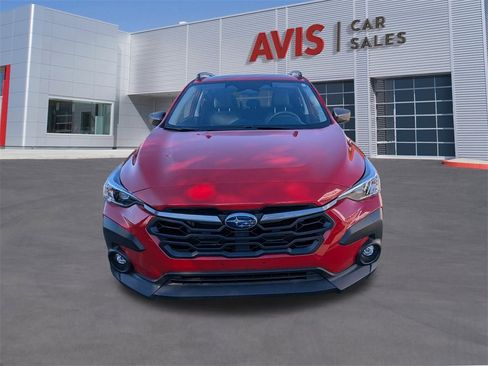 Used 2024 Subaru Crosstrek 2.0i Premium image 2