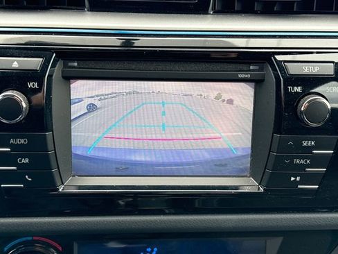 Used 2014 Toyota Corolla S FWD image 28
