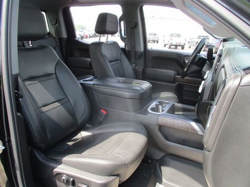 Used 2019 GMC Sierra 1500 Denali w/ Denali Ultimate Package AWD/4WD image 27