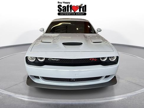 Used 2022 Dodge Challenger R/T Scat Pack RWD image 8