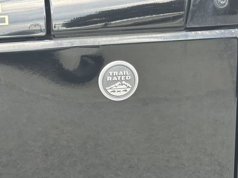Used 2018 Jeep Wrangler Sport AWD/4WD image 22