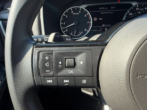 Used 2021 Nissan Rogue S AWD/4WD image 13