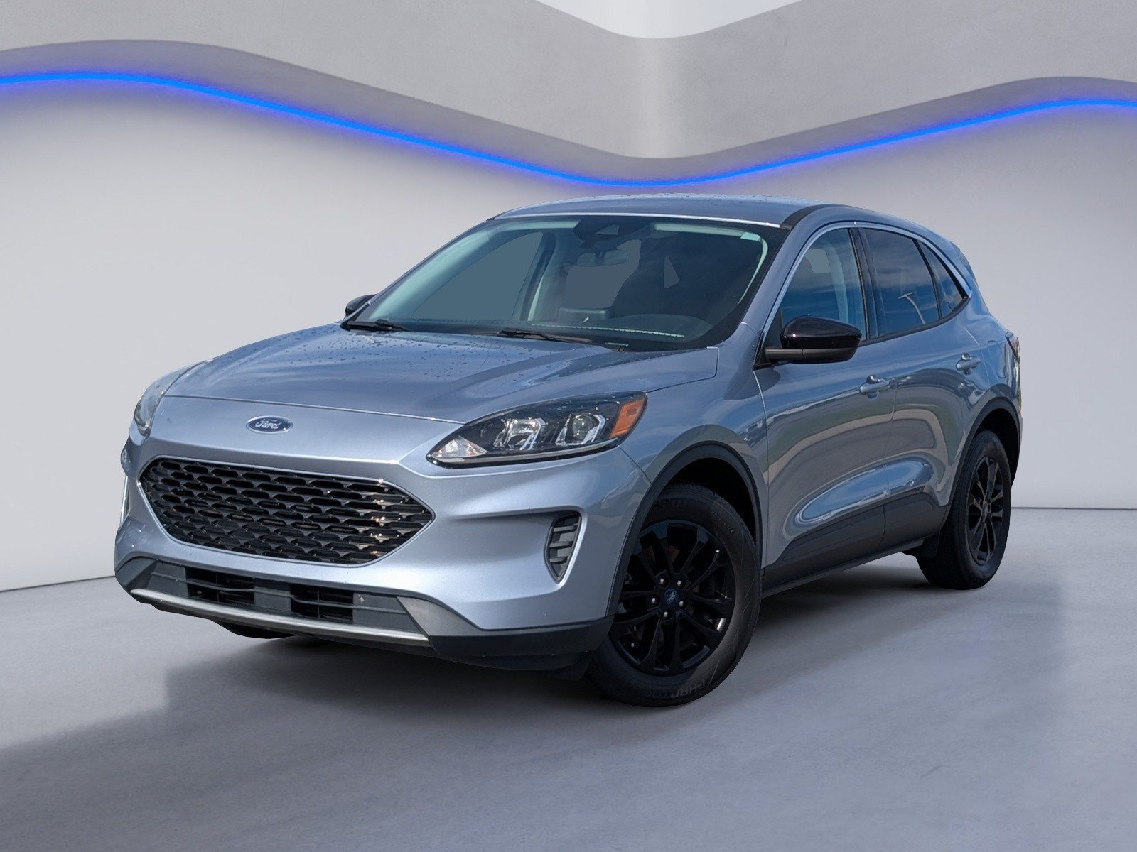 Used 2022 Ford Escape SE FWD image 2