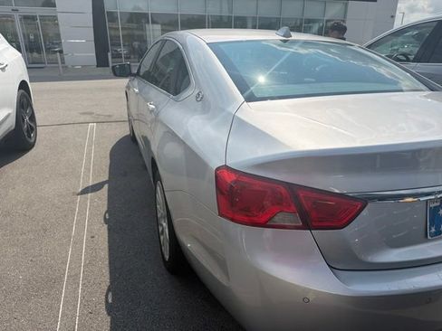 Used 2014 Chevrolet Impala LS w/ LS Convenience Package FWD image 3