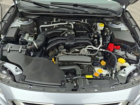 Used 2022 Subaru Outback Limited image 29