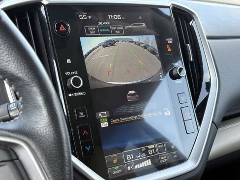 Used 2023 Subaru Ascent Limited w/ Technology Package image 27