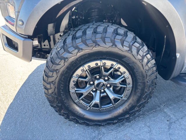 Used 2020 Ford F150 Raptor w/ Equipment Group 802A Luxury AWD/4WD image 9